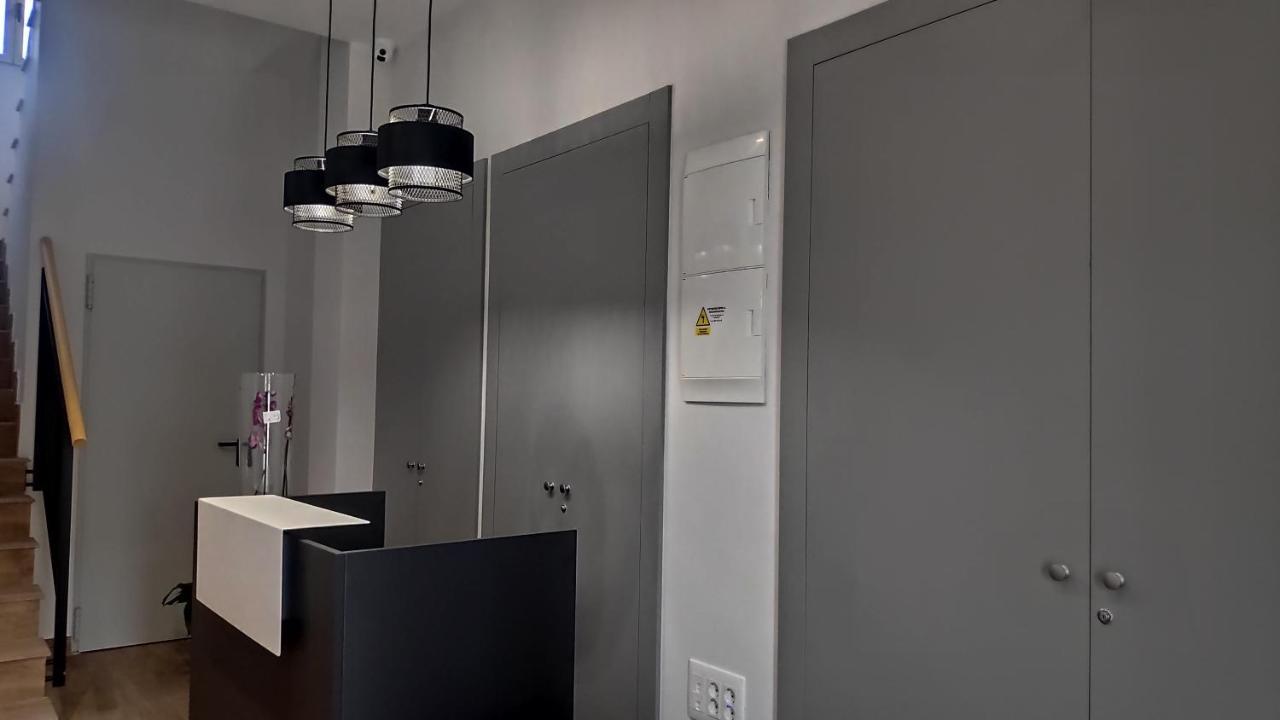 Hotel La Familia Santa Ana  Zewnętrze zdjęcie